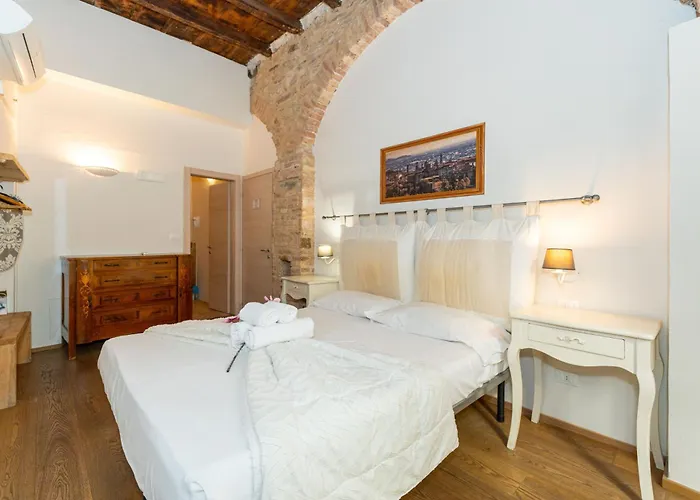 Hotel: mille e una notte